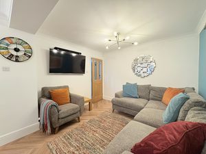 Photo 11- click for photo gallery